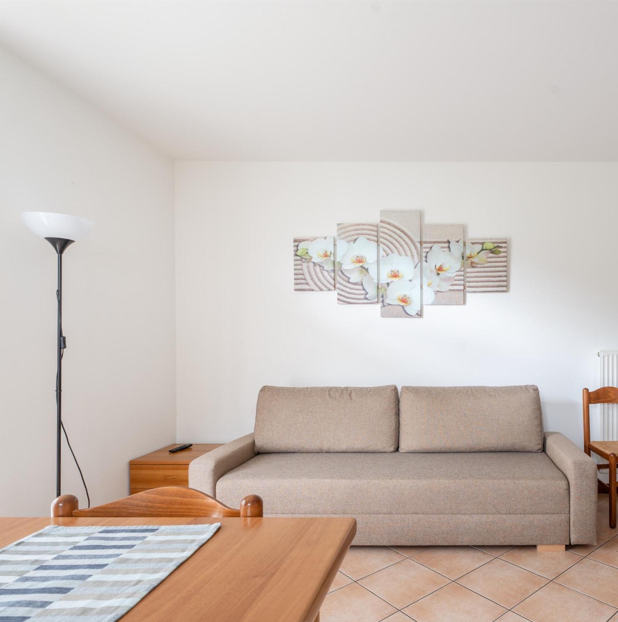 Residence Alessio เบซเซ็กกา ภายนอก รูปภาพ